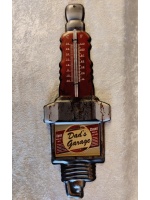 blikken_thermometer_in_de_vorm_van_bougie_en_tekst_dads_garage_1935915053