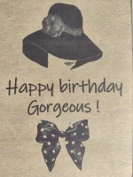 kartonnen_deco_bordje_tekst_happy_birthday_gorgeous