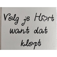 houten_onderzetter_spreuk_volg_je_hart_want_dat_klopt