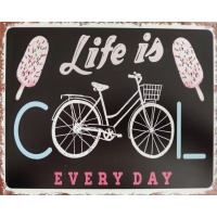 metalen_wandbord_afbeelding_fiets_tekst_life_is_cool_every_day